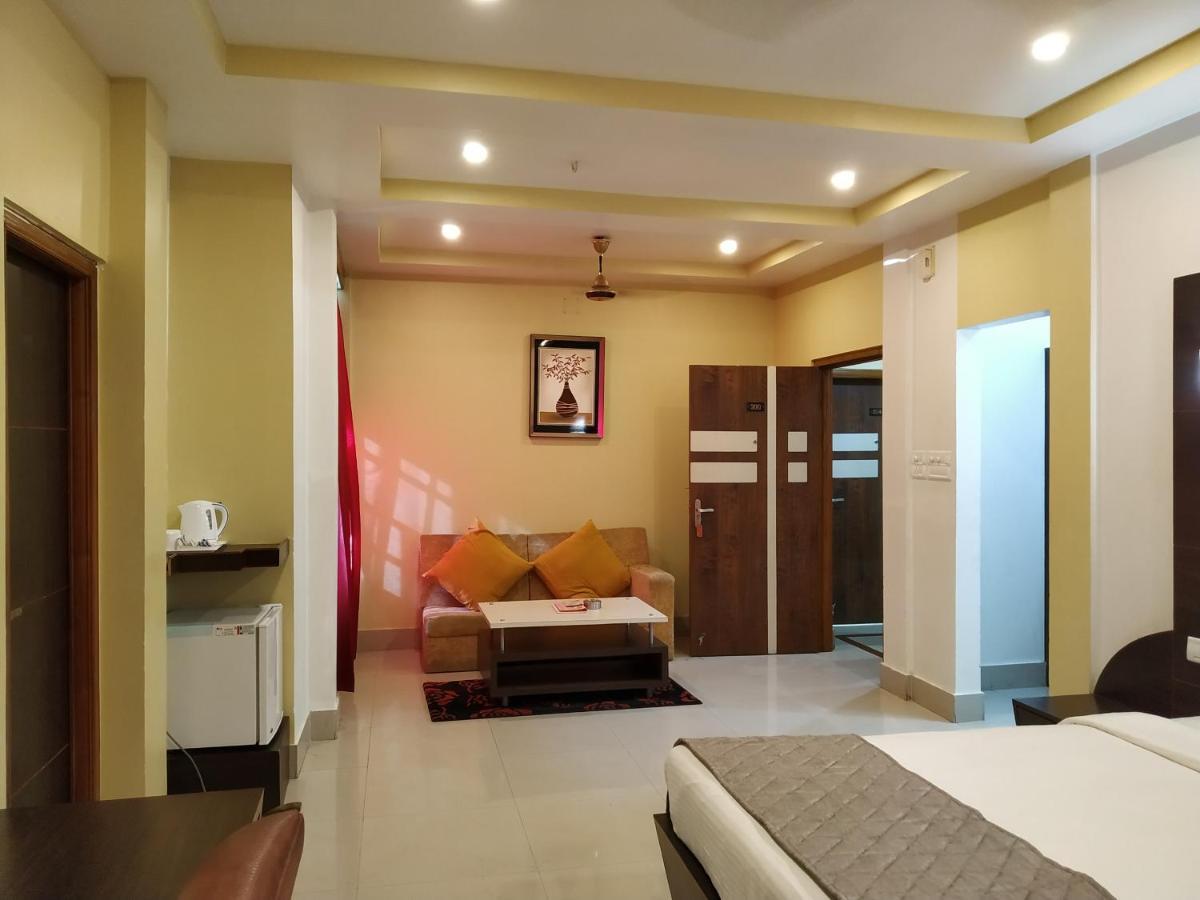 Hotel Sc Continental Itānagar Exteriér fotografie
