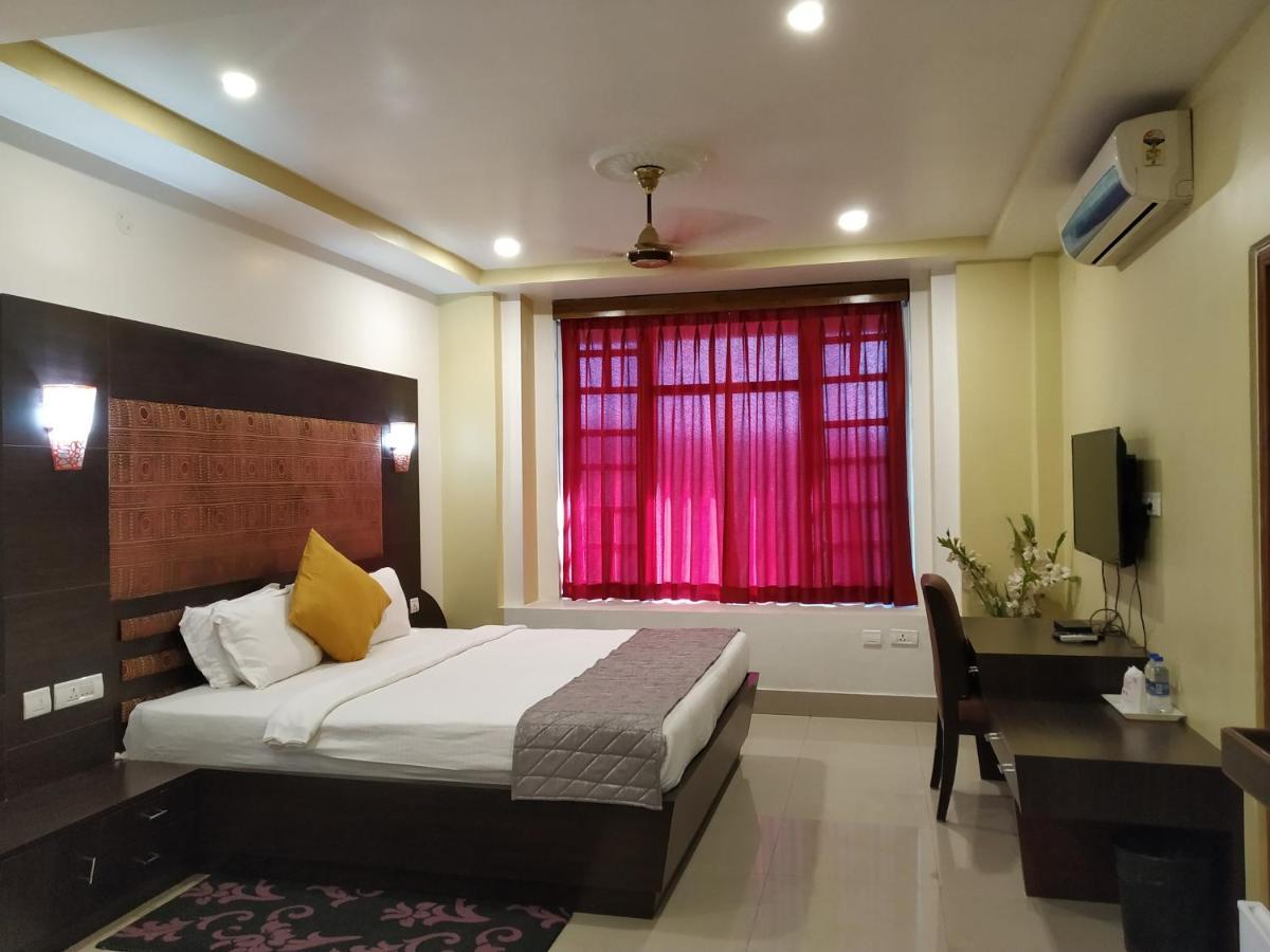 Hotel Sc Continental Itānagar Exteriér fotografie