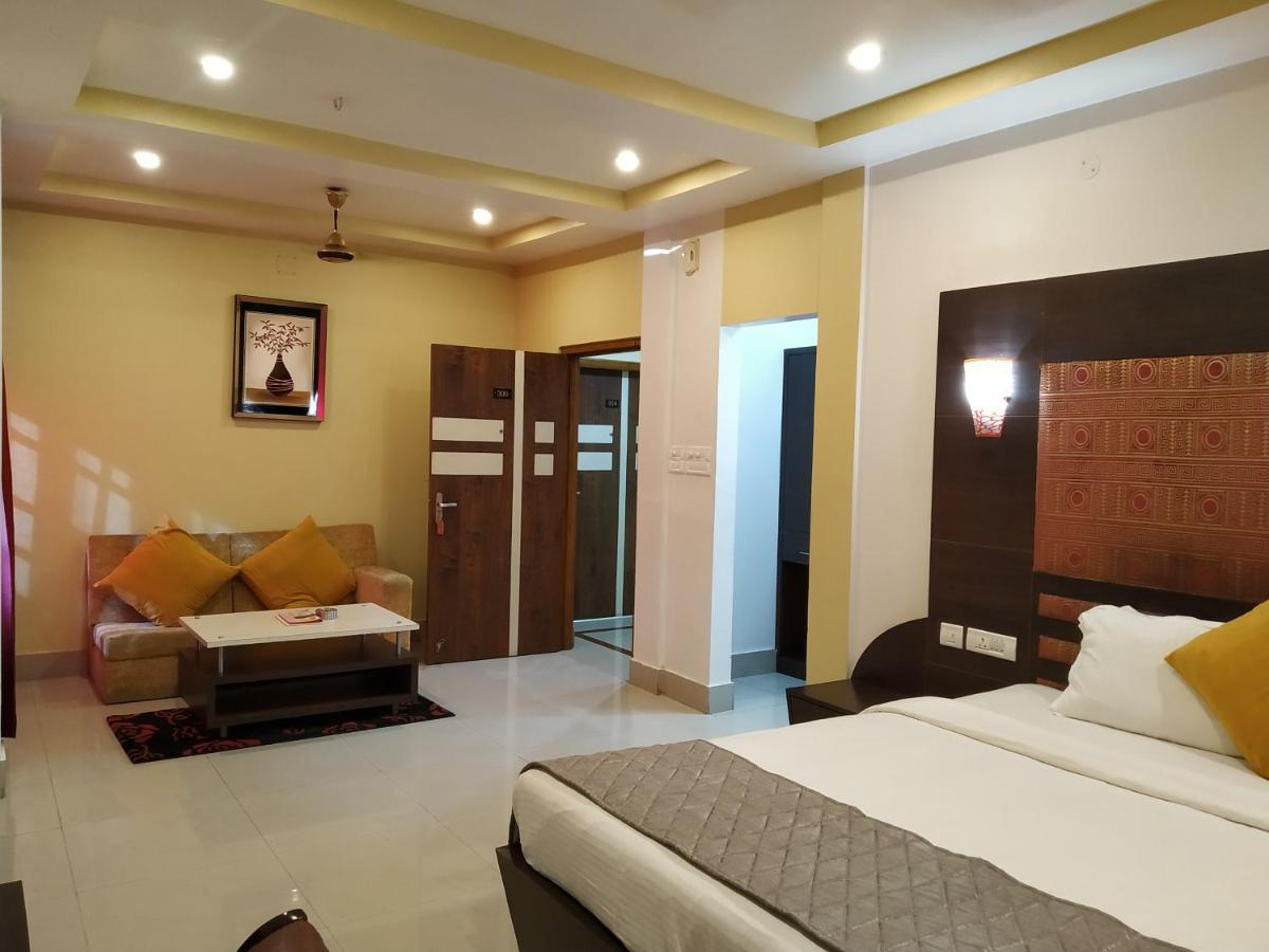 Hotel Sc Continental Itānagar Exteriér fotografie